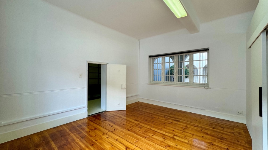 To Let commercial Property for Rent in Paardevlei Western Cape